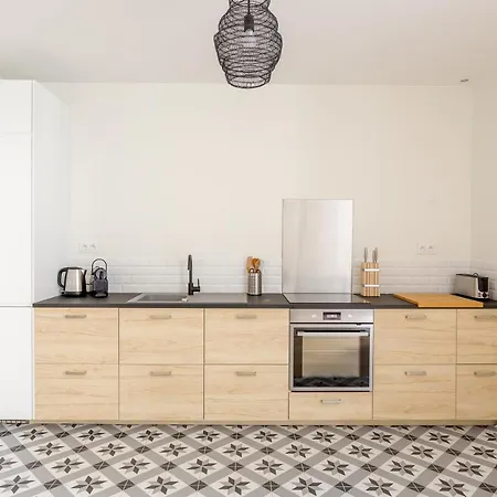 Appartamento Croissants Et Confitures Parigi Esterno foto